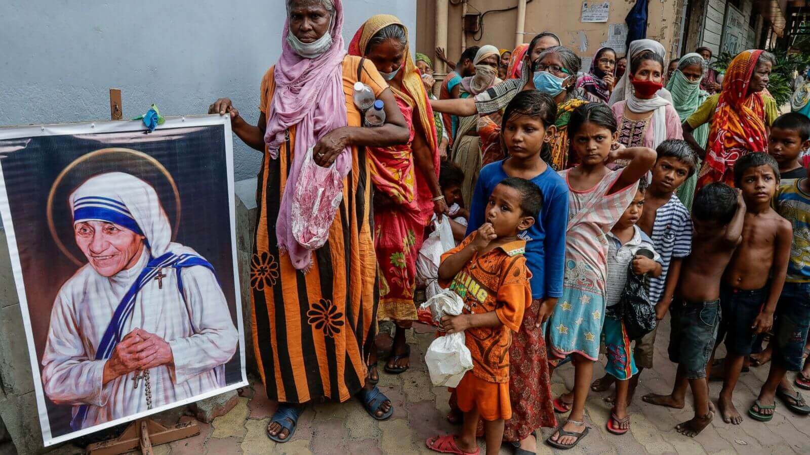 भारतीय गृह मंत्रालय ने स्पष्ट किया कि मदर टेरेसा चैरिटी के खाते बंद नहीं किए गए है