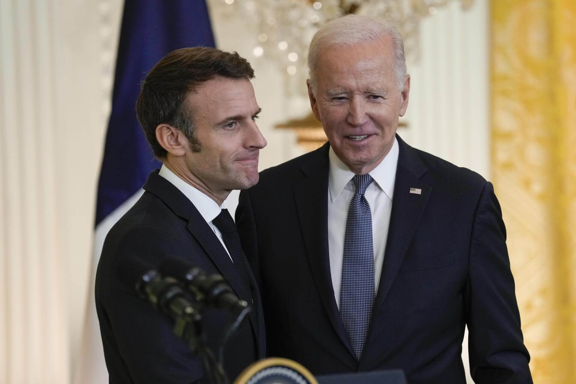 सारांश: फ्रांस के राष्ट्रपति इमैनुएल मैक्रॉ की अमेरिका यात्रा